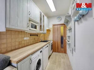 Prodej bytu 2+1, Karlovy Vary - Drahovice, Anglická, 55 m2