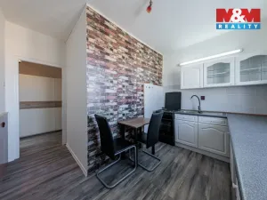 Pronájem bytu 3+1, Rotava, Sídliště, 56 m2