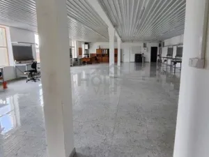 Prodej obchodního prostoru, Přelouč, Sportovní, 1800 m2