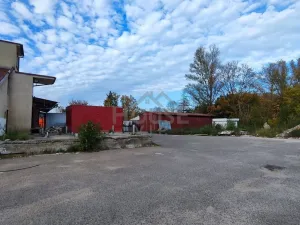 Pronájem obchodního prostoru, Přelouč, Sportovní, 1800 m2