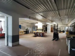 Pronájem obchodního prostoru, Přelouč, Sportovní, 1800 m2