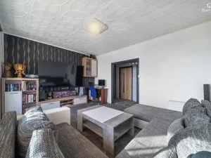 Prodej bytu 3+1, Plzeň, Nýřanská, 63 m2