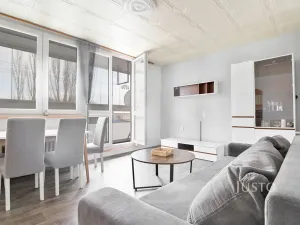 Prodej bytu 3+1, Meziboří, J. A. Komenského, 61 m2