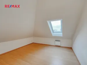 Pronájem bytu 4+1, Praha - Žižkov, Na Balkáně, 98 m2