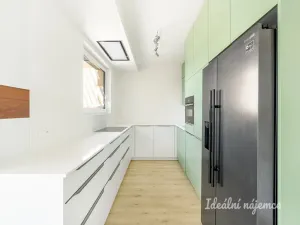 Pronájem bytu 4+kk, Praha - Lipence, Oddechová, 115 m2
