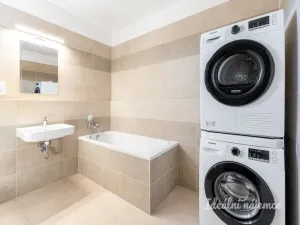 Pronájem bytu 4+kk, Praha - Lipence, Oddechová, 115 m2