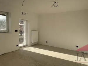 Prodej bytu 3+kk, Dlouhá Ves, 42 m2