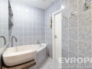 Prodej bytu 3+1, Přibyslav, Nerudova, 85 m2