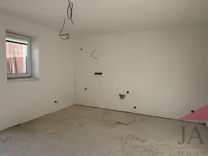 Prodej bytu 2+kk, Dlouhá Ves, 36 m2