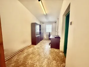 Pronájem obchodního prostoru, Plzeň, Sušická, 62 m2