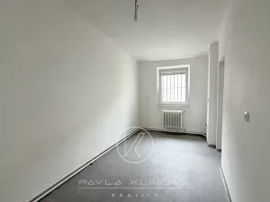 Pronájem obchodního prostoru, Plzeň, Sušická, 62 m2
