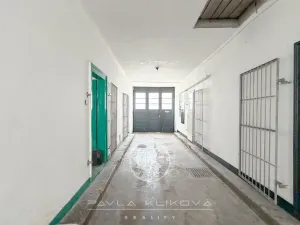 Pronájem obchodního prostoru, Plzeň, Sušická, 62 m2