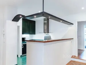 Pronájem bytu 3+1, Praha, Odborů, 96 m2