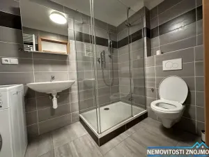 Pronájem bytu 2+kk, Znojmo, Žižkovo náměstí, 44 m2