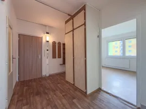 Pronájem bytu 3+1, Jirkov, U Stadionu, 68 m2