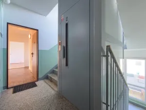 Pronájem bytu 3+1, Jirkov, U Stadionu, 68 m2