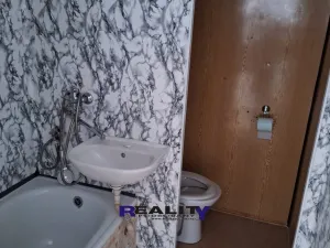 Pronájem bytu 1+1, Žatec, Stavbařů, 40 m2