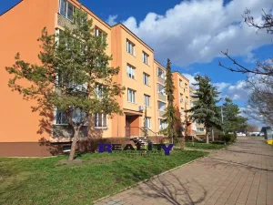 Pronájem bytu 1+1, Žatec, Stavbařů, 40 m2