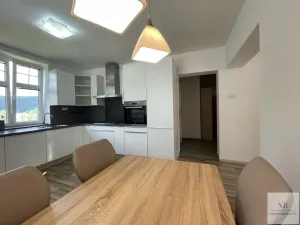 Prodej bytu 2+1, Nejdek, Švermova, 117 m2