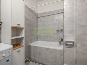 Pronájem bytu 1+1, Brno - Královo Pole, Herčíkova, 35 m2