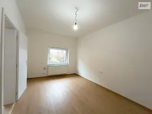 Pronájem bytu 2+kk, Příbram - Příbram I, Špitálská, 52 m2