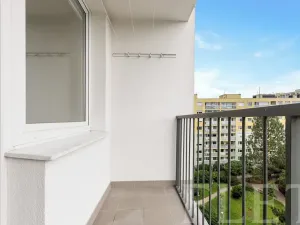 Pronájem bytu 3+kk, Praha - Chodov, V průčelí, 63 m2