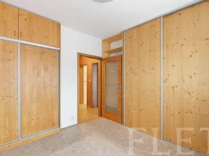 Pronájem bytu 3+kk, Praha - Vinoř, Českodubská, 82 m2
