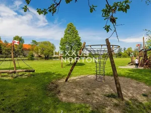 Prodej rodinného domu, Jinočany, Emy Destinové, 139 m2