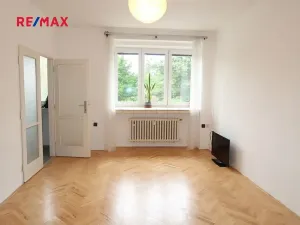 Pronájem bytu 2+1, Praha - Podolí, Podolská, 67 m2