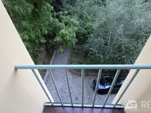 Pronájem bytu 1+kk, Praha - Bubeneč, Terronská, 25 m2