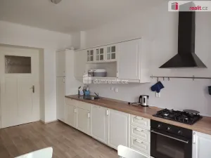 Pronájem bytu 3+1, Děčín - Děčín I-Děčín, Sládkova, 85 m2