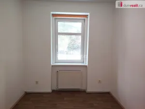 Pronájem bytu 3+1, Děčín - Děčín I-Děčín, Sládkova, 85 m2