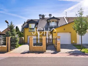 Prodej rodinného domu, Olomouc - Chomoutov, Výstavní, 104 m2