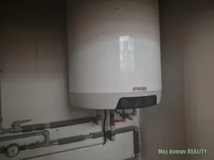 Pronájem výrobních prostor, Praha - Běchovice, Podnikatelská, 695 m2