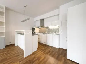 Prodej bytu 2+kk, Praha - Letňany, Chlebovická, 60 m2