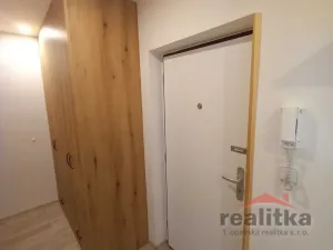 Pronájem bytu 1+1, Opava - Kateřinky, Edvarda Beneše, 35 m2