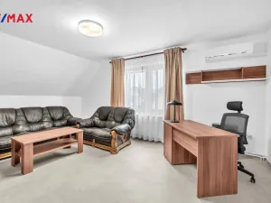 Prodej rodinného domu, Smiřice, Husova, 250 m2