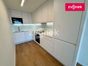 Pronájem bytu 2+kk, Zlín, Nad Stráněmi, 59 m2