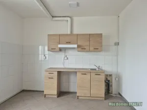 Pronájem ubytování, Praha - Uhříněves, Přátelství, 626 m2