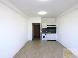 Pronájem bytu 1+kk, Tábor, Kpt. Jaroše, 25 m2