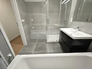 Prodej bytu 3+1, Praha, Hornomlýnská, 94 m2