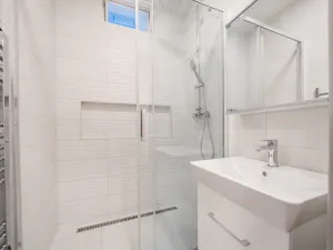 Pronájem bytu 2+1, Praha - Vokovice, Arabská, 54 m2