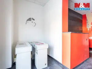 Pronájem obchodního prostoru, Nový Bor, Tř. T. G. Masaryka, 28 m2