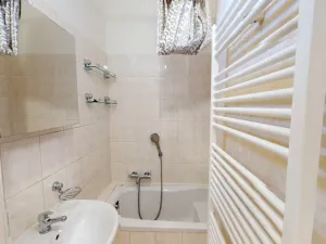 Pronájem rodinného domu, Praha, Mochovská, 101 m2