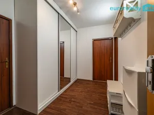 Prodej bytu 3+1, Horní Slavkov, Dlouhá, 65 m2
