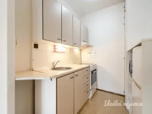 Pronájem bytu 2+kk, Praha - Hlubočepy, V remízku, 45 m2