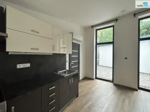 Prodej rodinného domu, Praha - Michle, Michelská, 34 m2