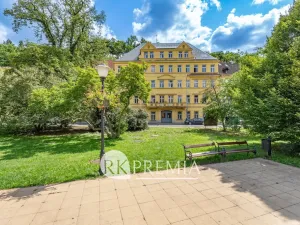 Pronájem bytu 3+1, Teplice, U Hadích lázní, 115 m2