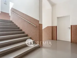 Pronájem bytu 3+1, Teplice, U Hadích lázní, 115 m2