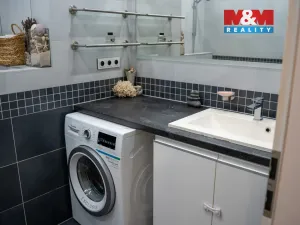 Prodej bytu 3+1, Opava - Kateřinky, Ratibořská, 67 m2